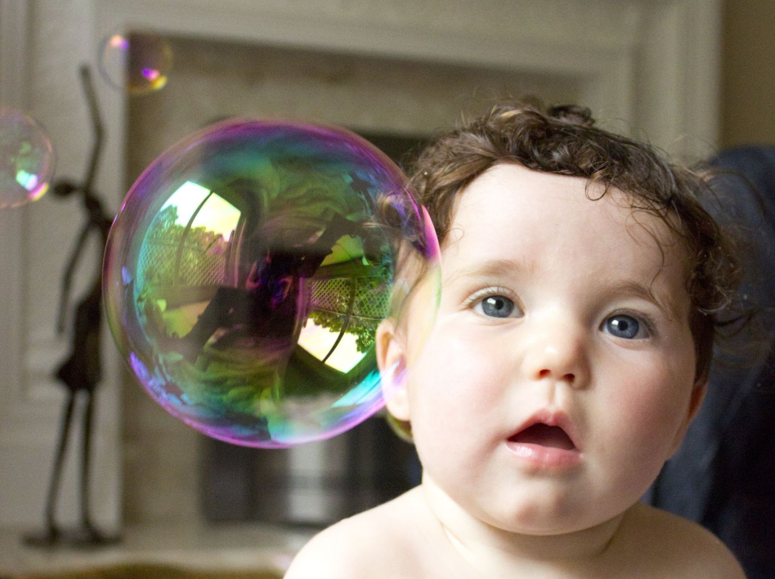 baby facing bubble indoor